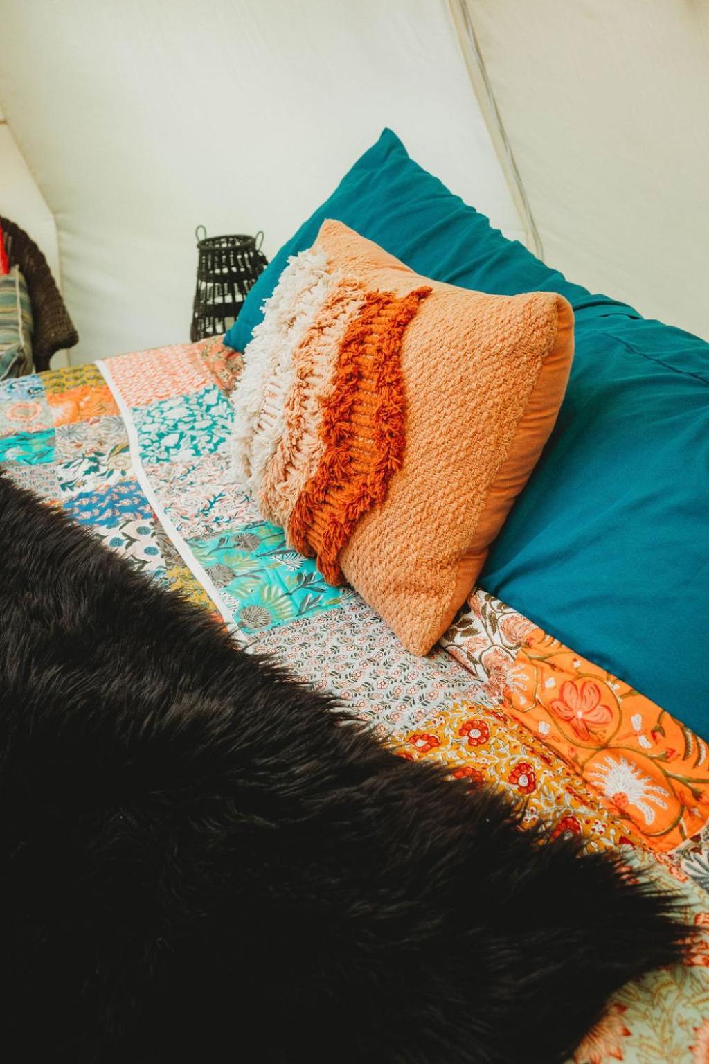 The Aries-A Stargazing, Luxury Glamping Tent Rogersville エクステリア 写真